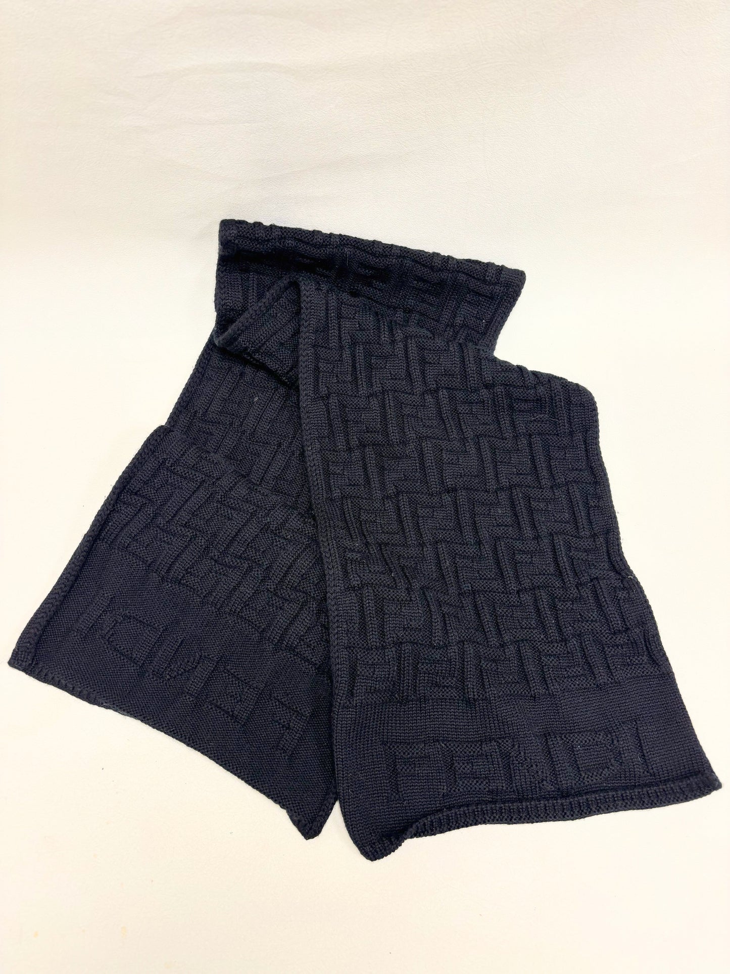 FENDI Écharpe Laine