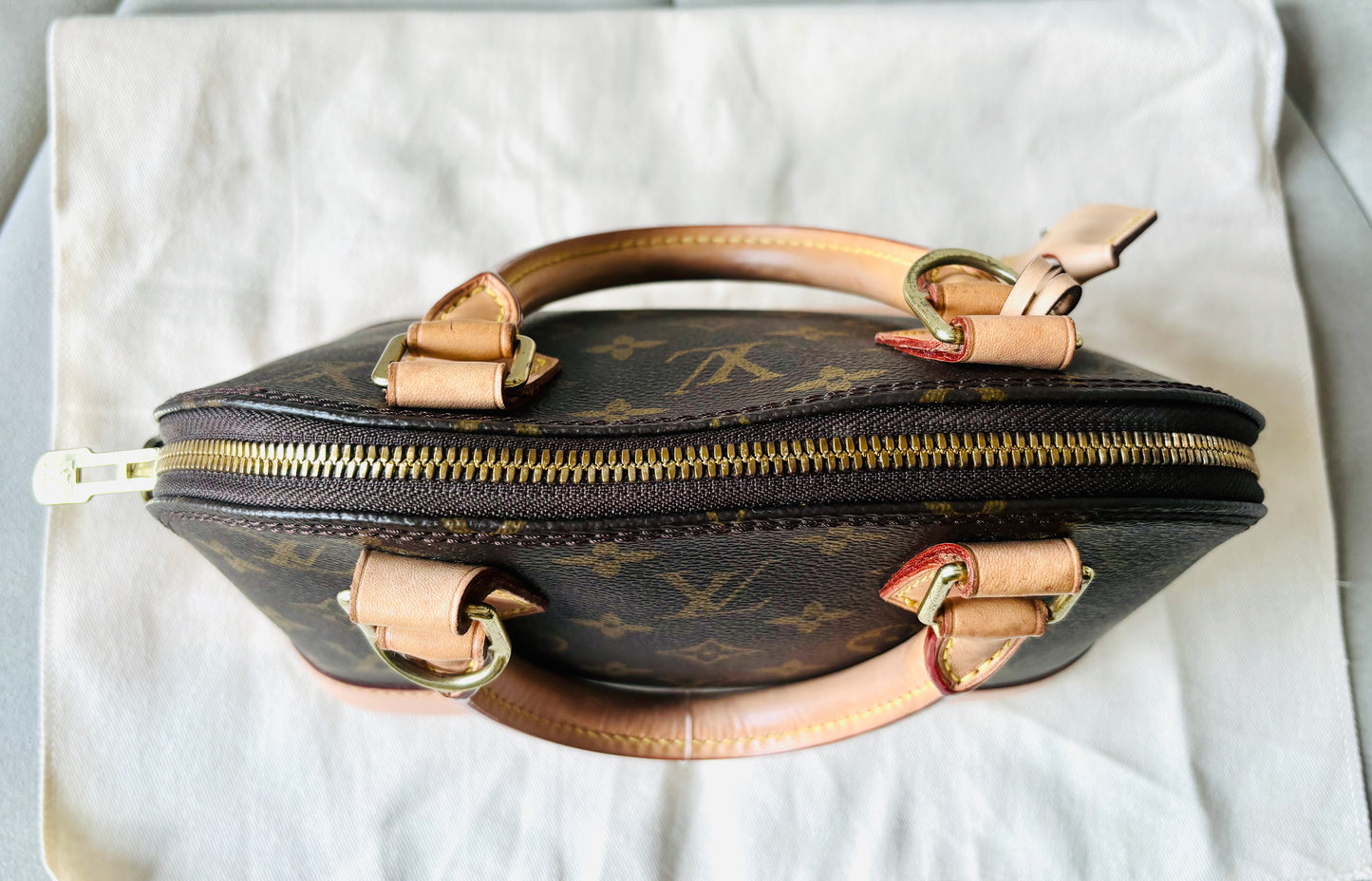 LOUIS VUITTON Sac Alma BB