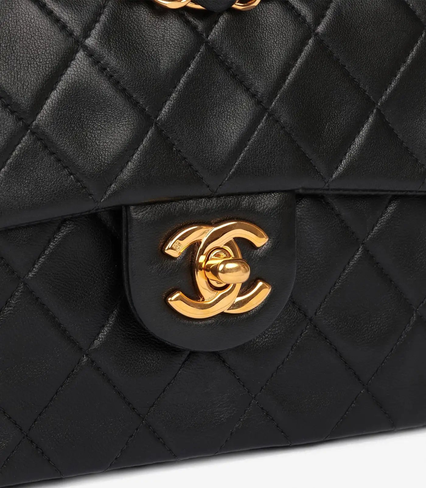 CHANEL Timeless Classic Mini
