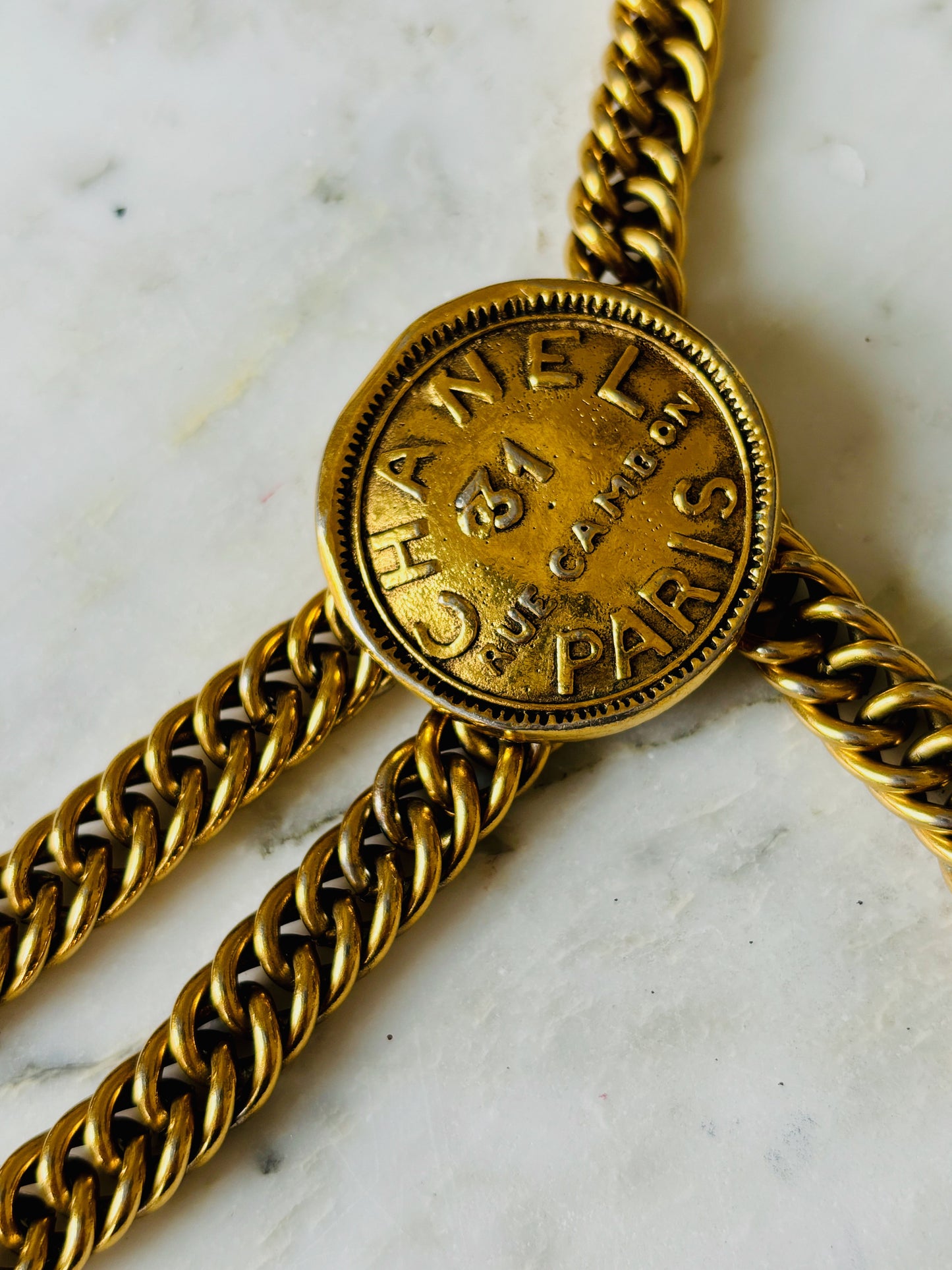 CHANEL Ceinture multi-rangs