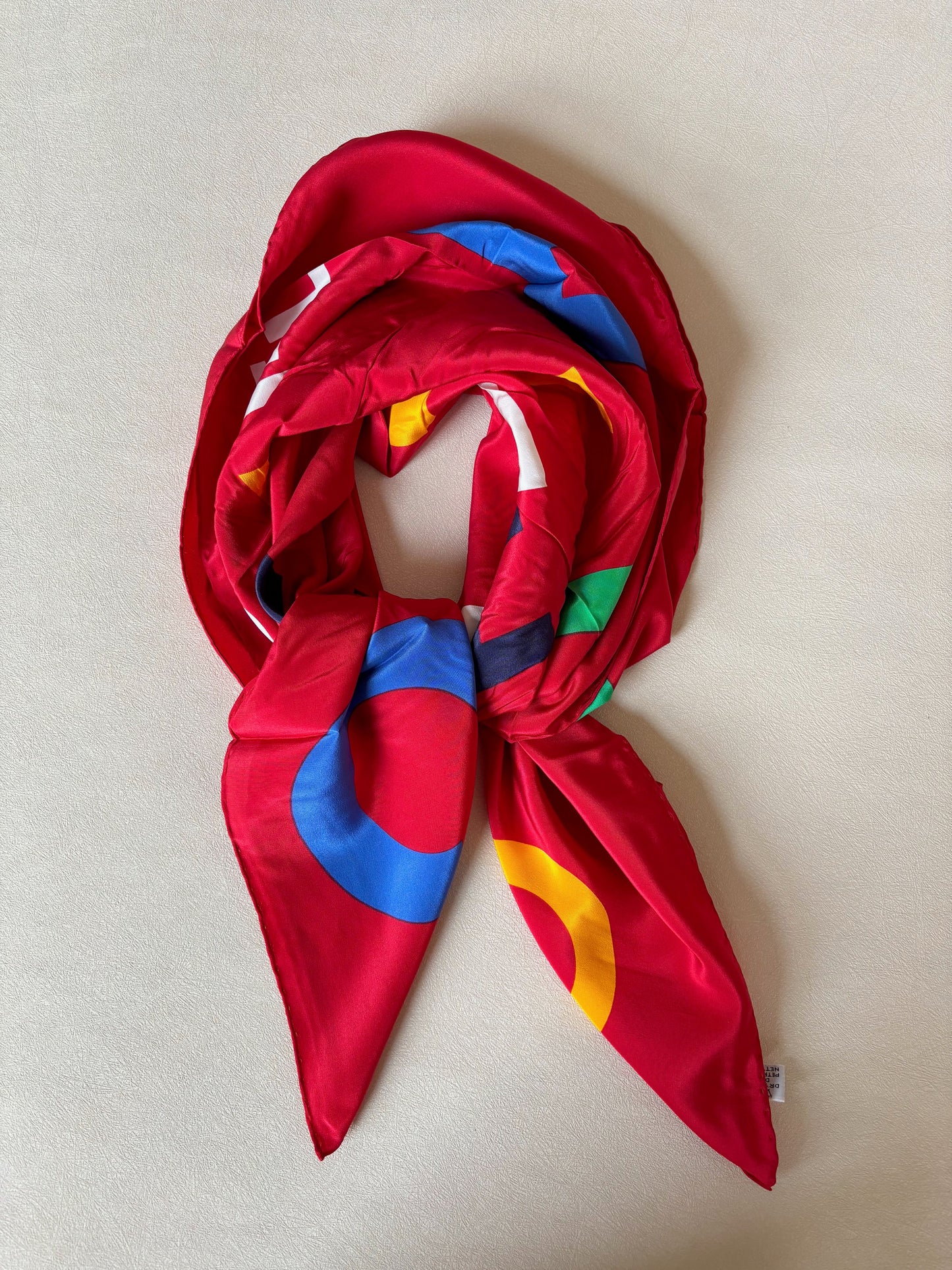 CHANEL Foulard Carré