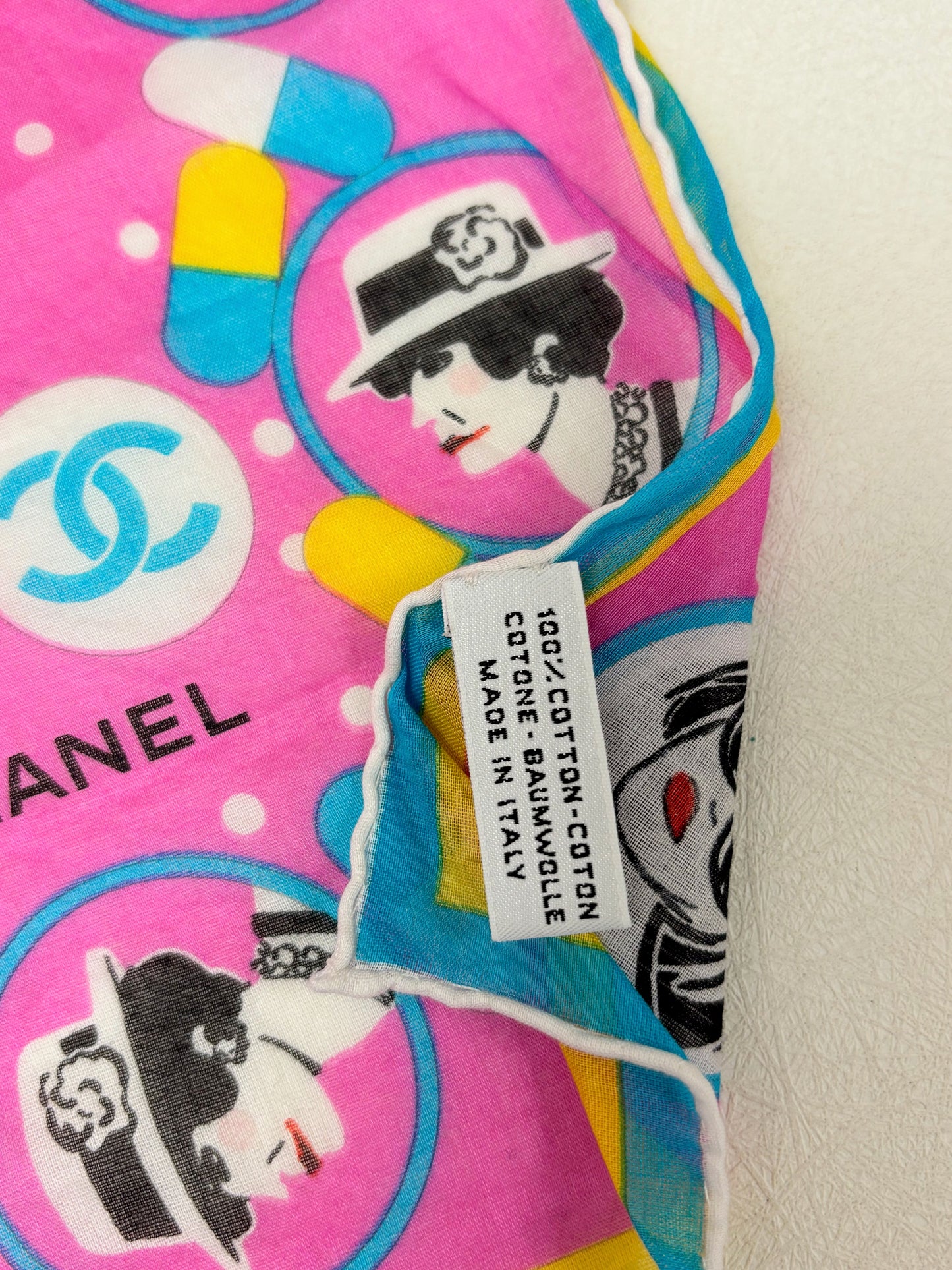 CHANEL Foulard Coco