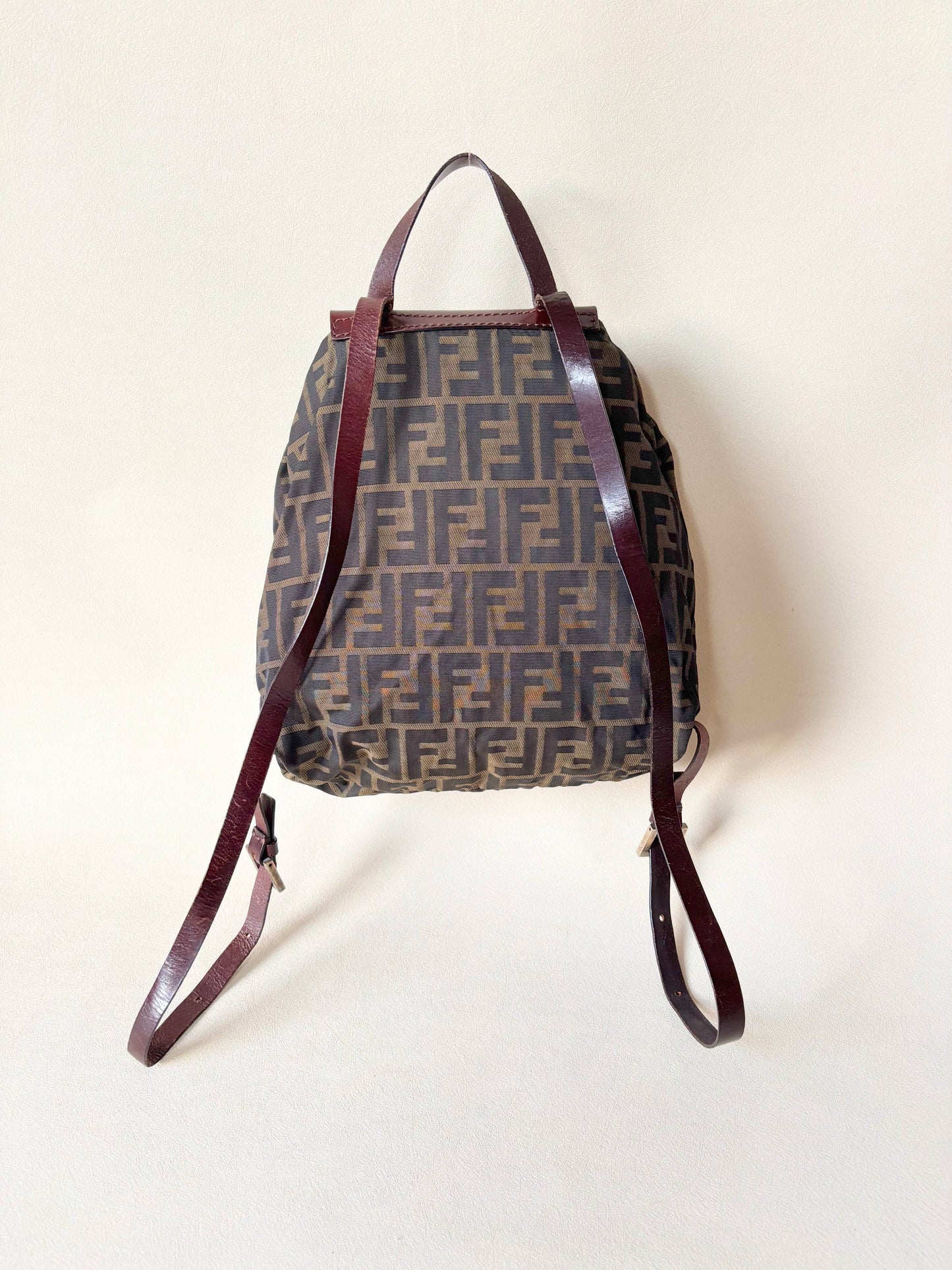 FENDI Sac à dos Zucca