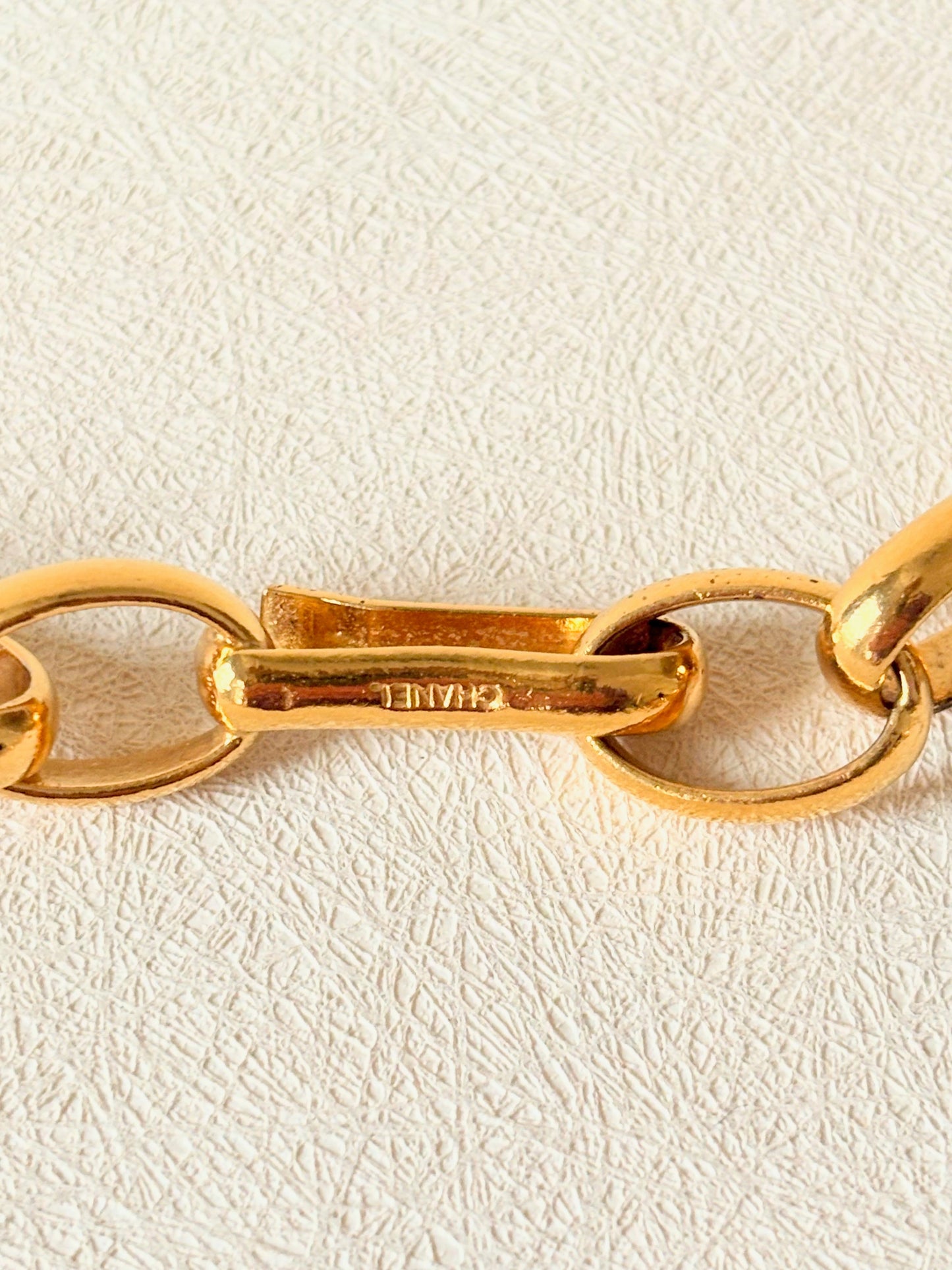 CHANEL Sautoir Maxi Logo