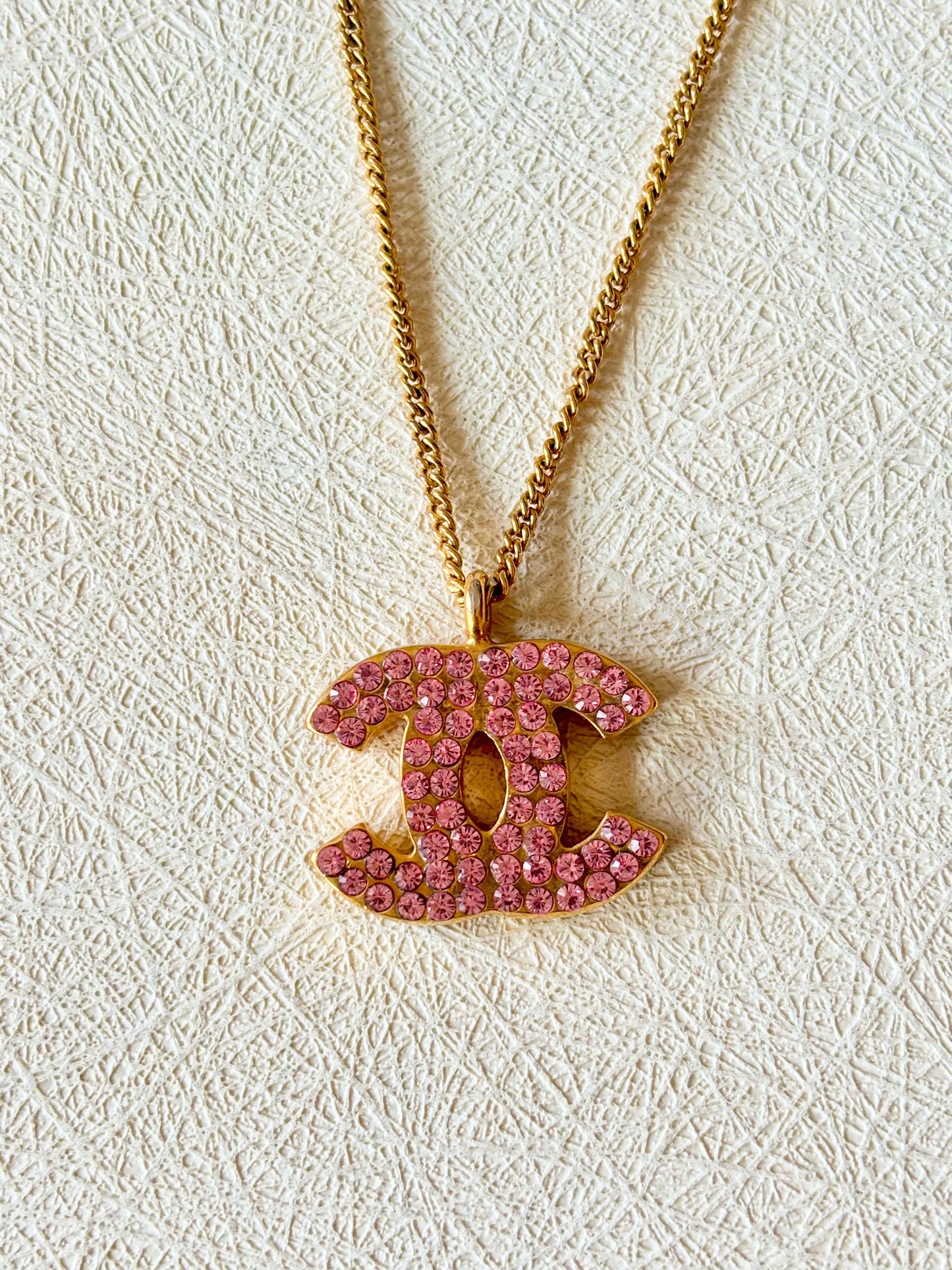 CHANEL Collier CC