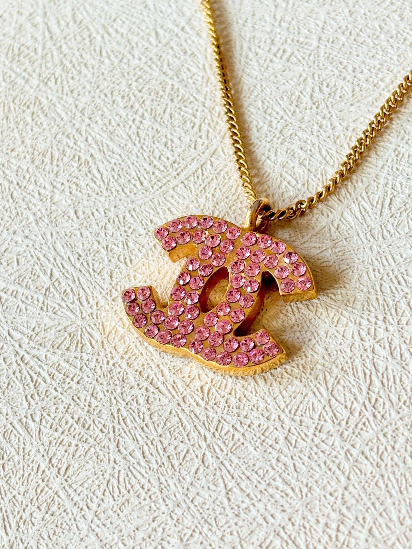 CHANEL Collier CC