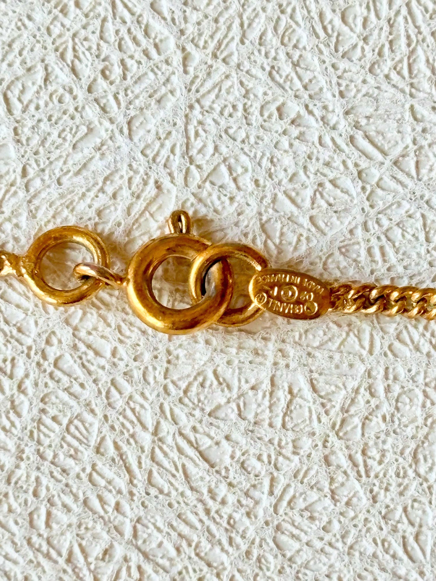 CHANEL Collier CC