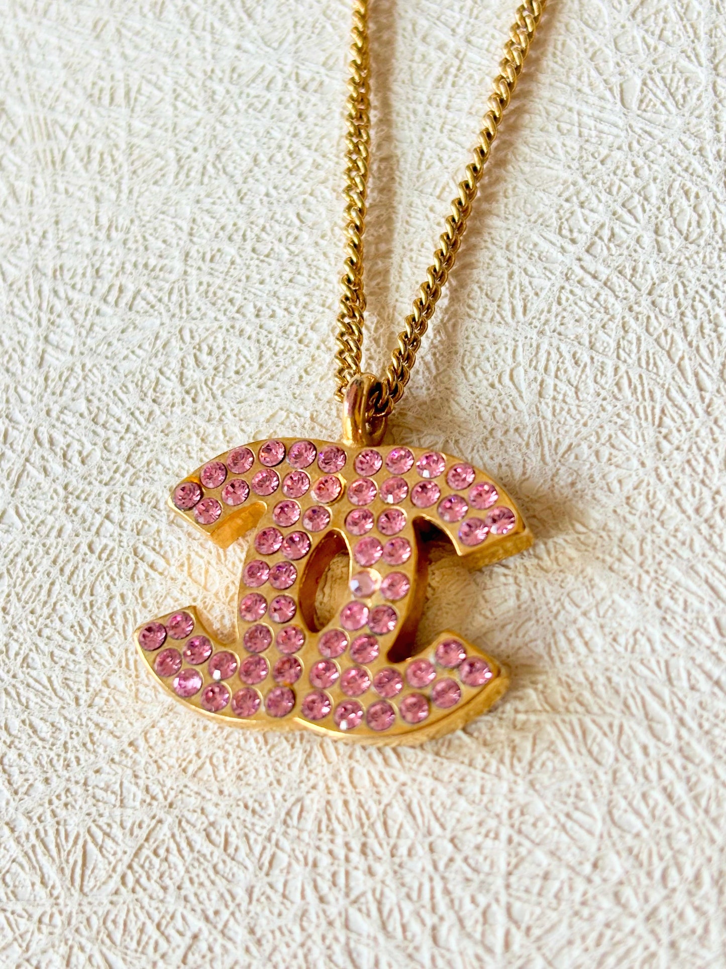 CHANEL Collier CC