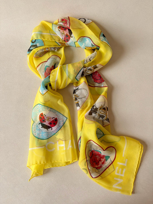 CHANEL Paréo Maxi Foulard