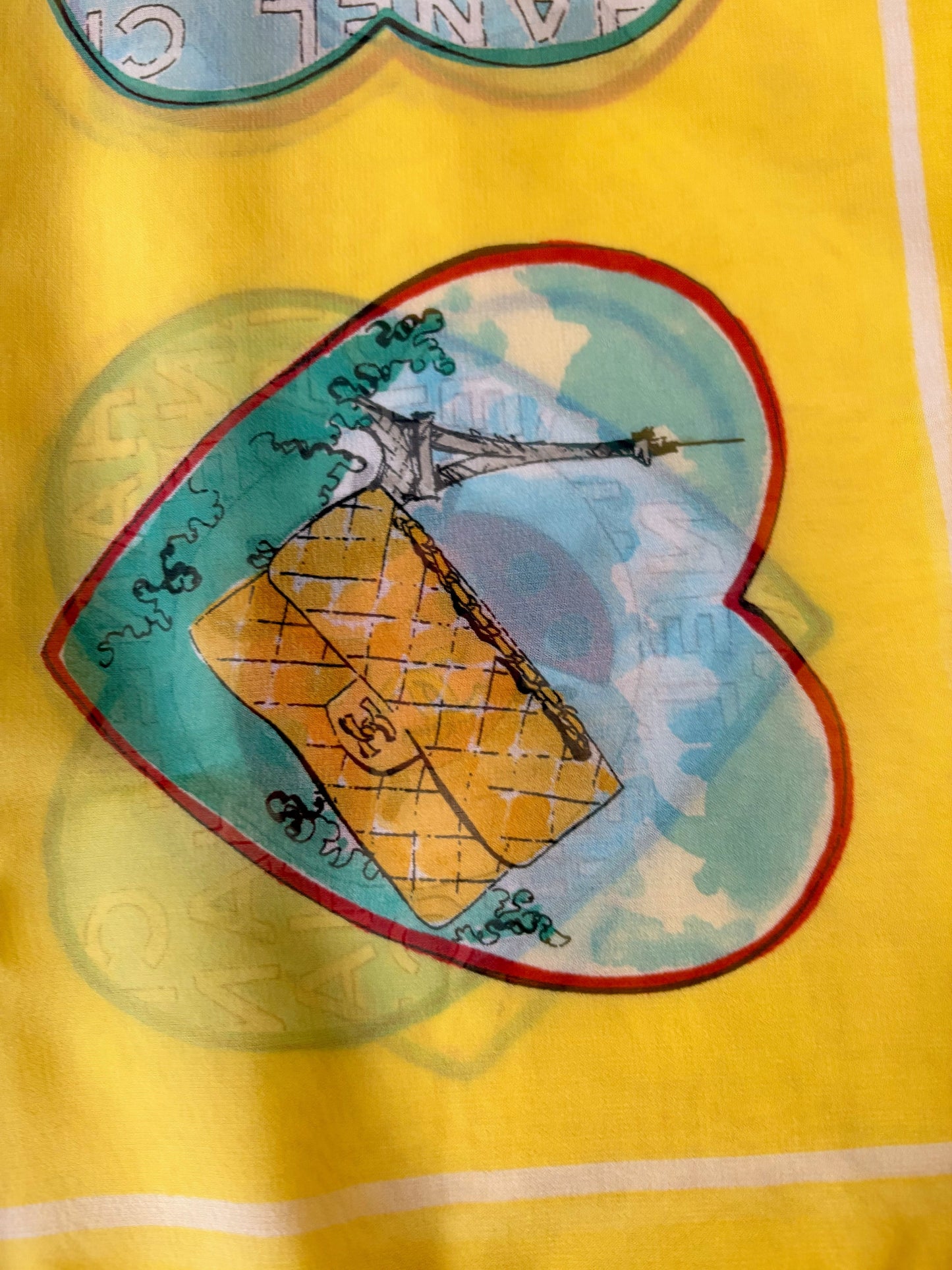 CHANEL Paréo Maxi Foulard