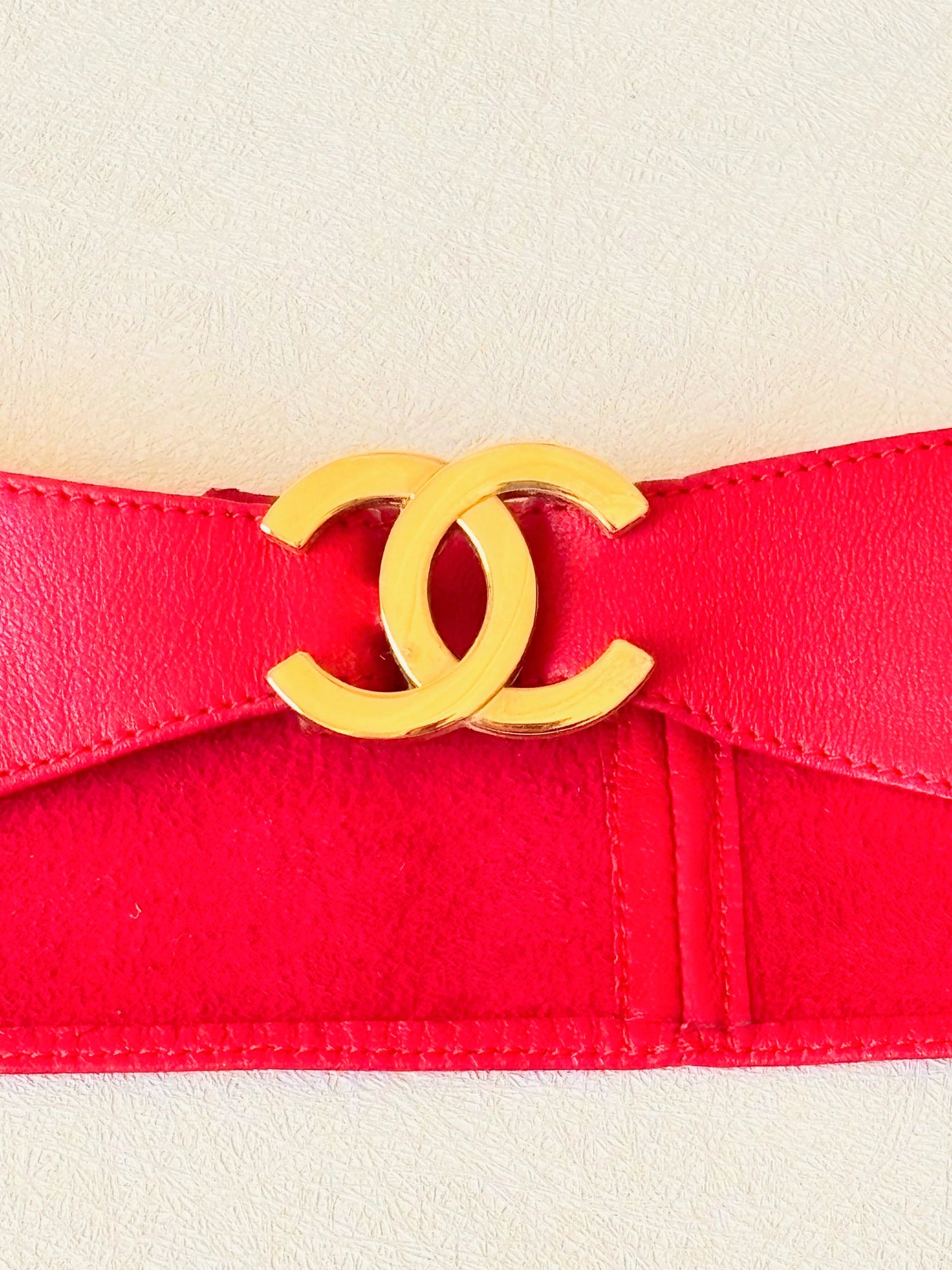 CHANEL Ceinture en cuir