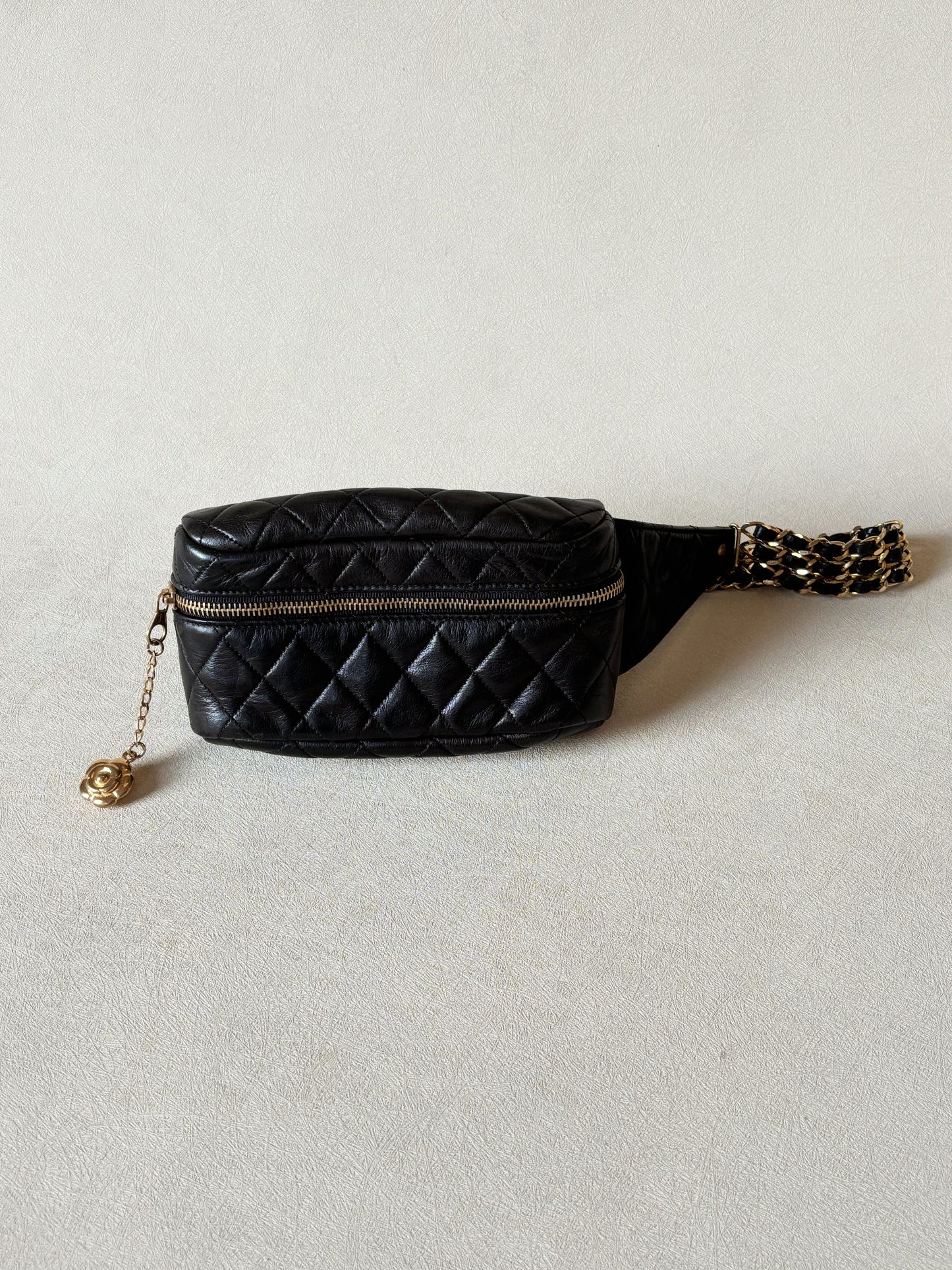 CHANEL Sac banane