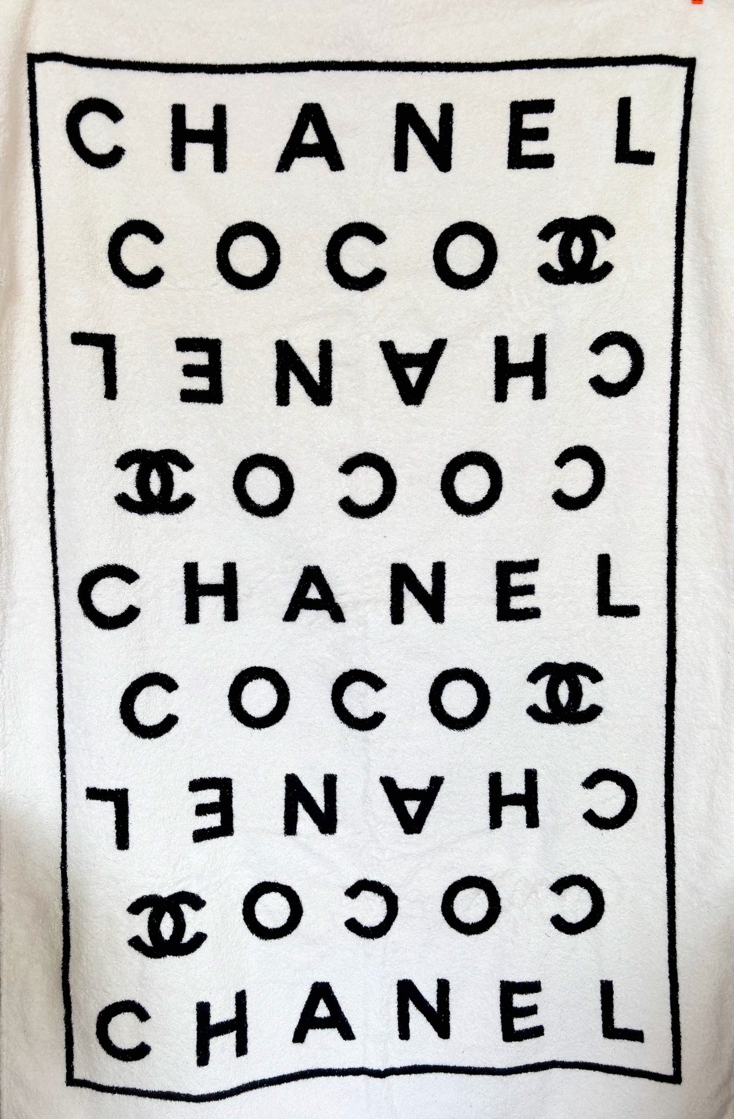 CHANEL Drap de Plage
