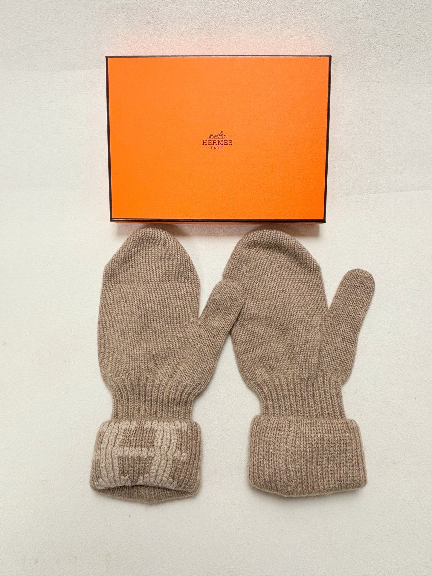 HERMÈS Gants en cachemire