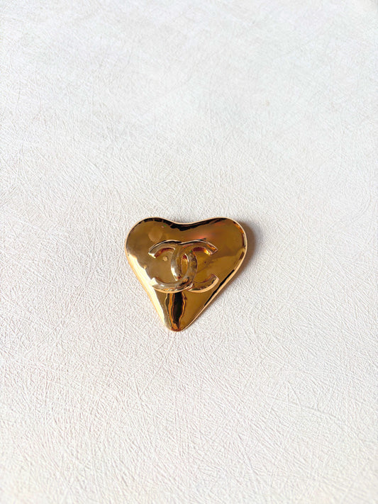 CHANEL Broche Coeur 1993