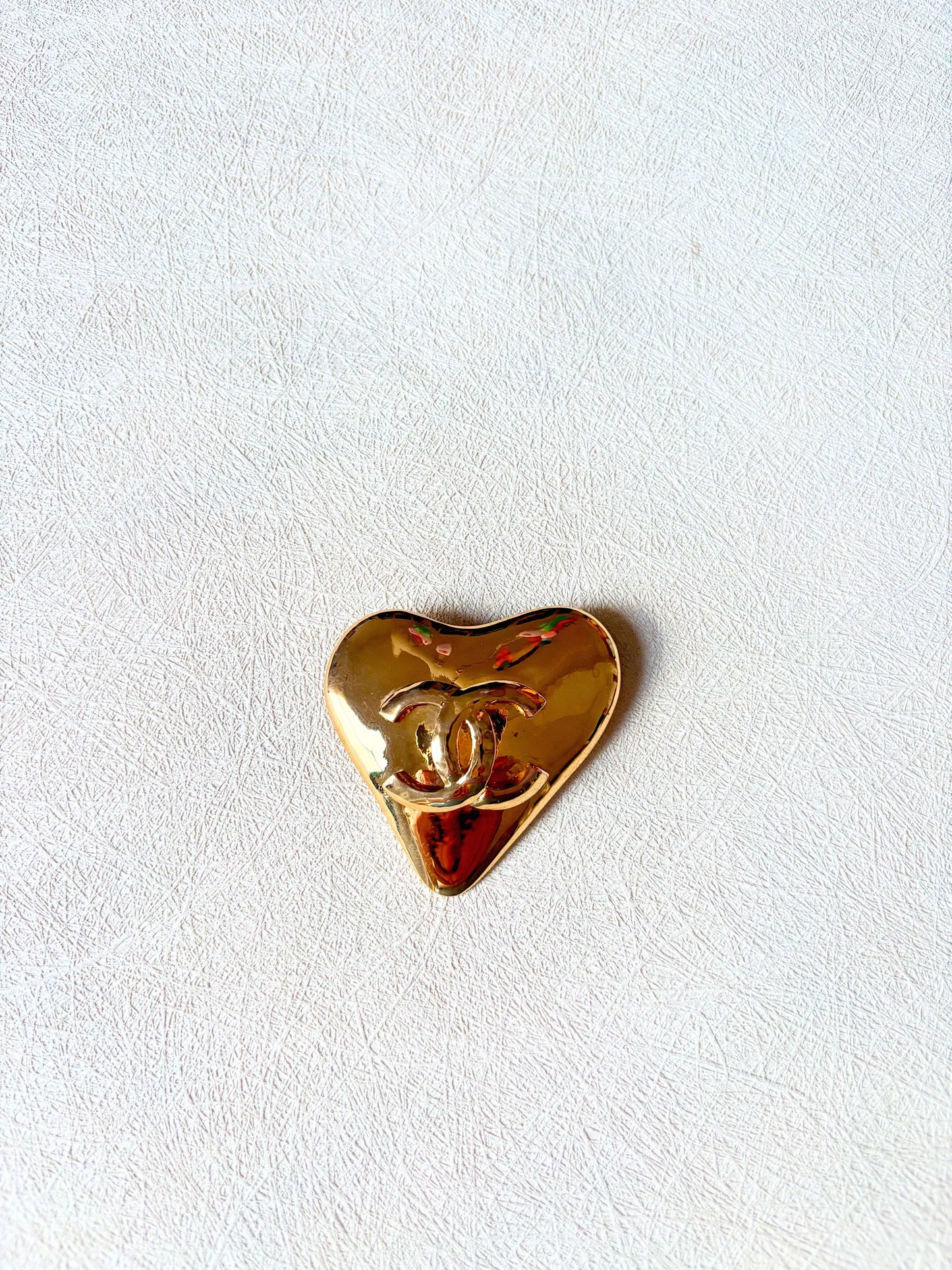 CHANEL Broche Coeur 1993