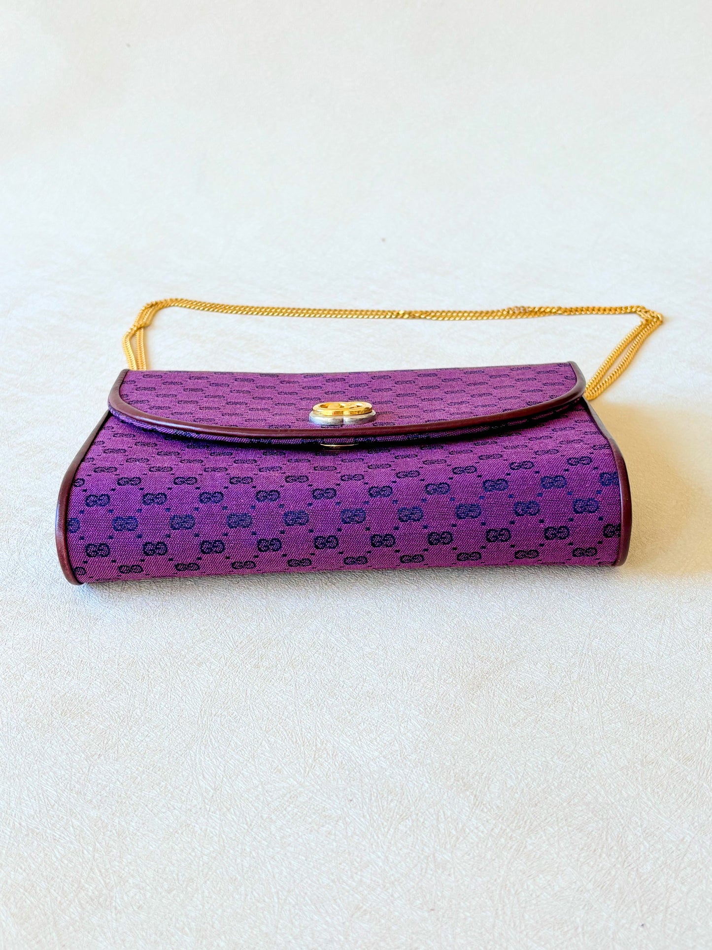 GUCCI Sac Monogramme