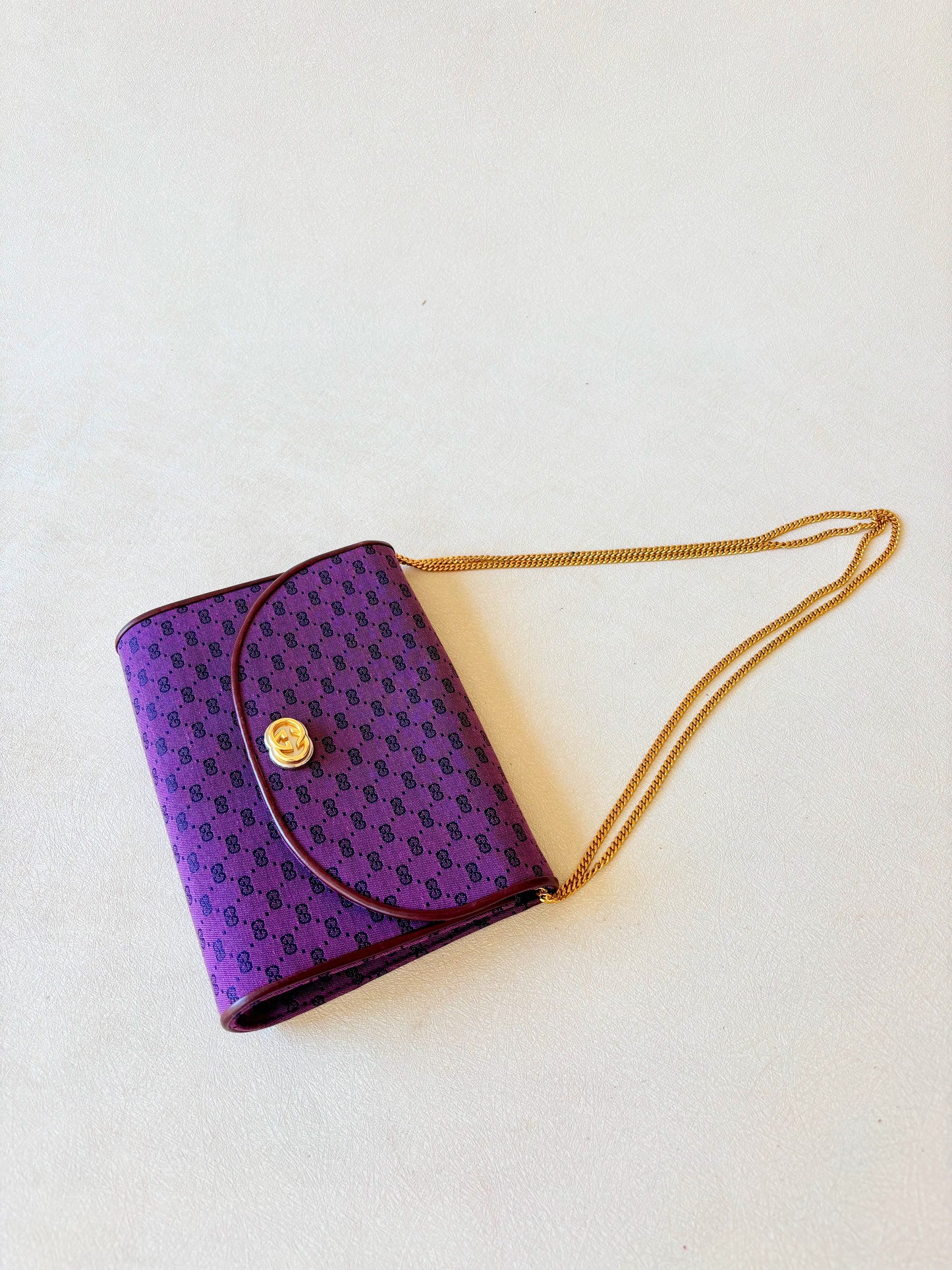 GUCCI Sac Monogramme