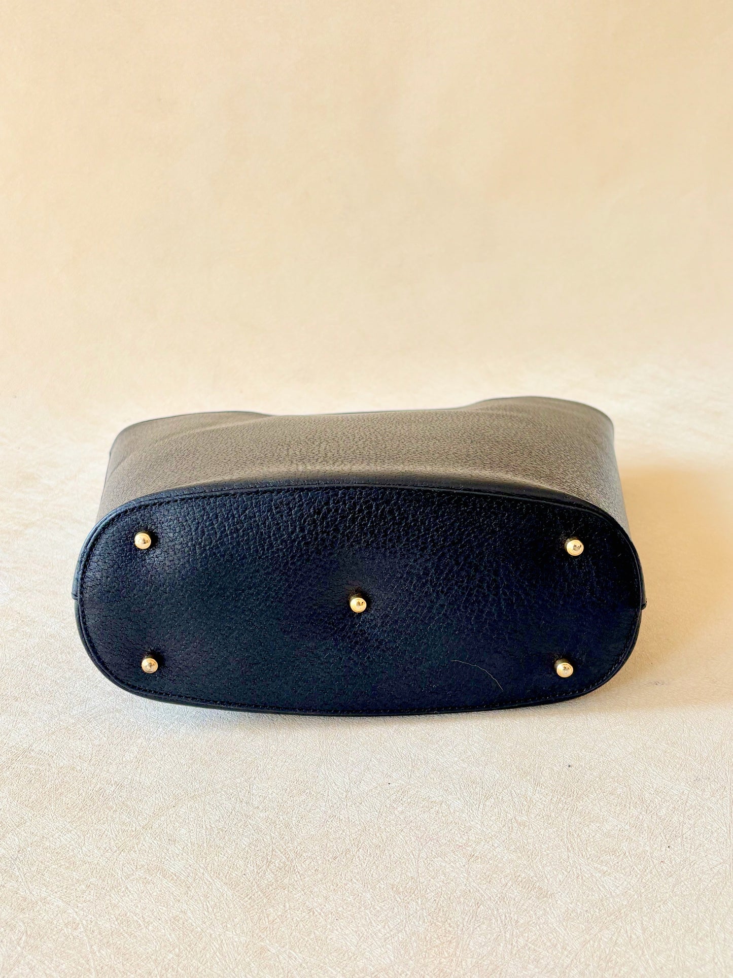 GUCCI Sac en cuir noir