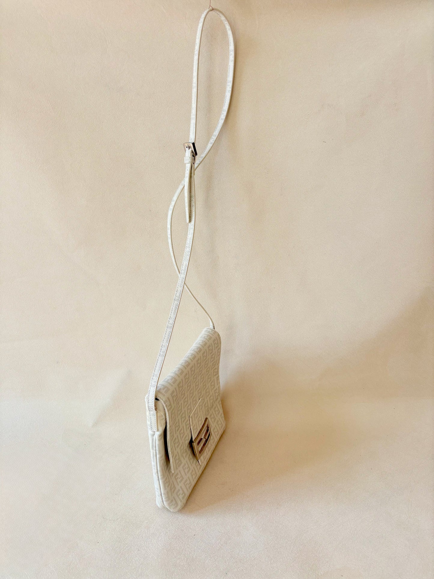 FENDI Sac Besace Mamma