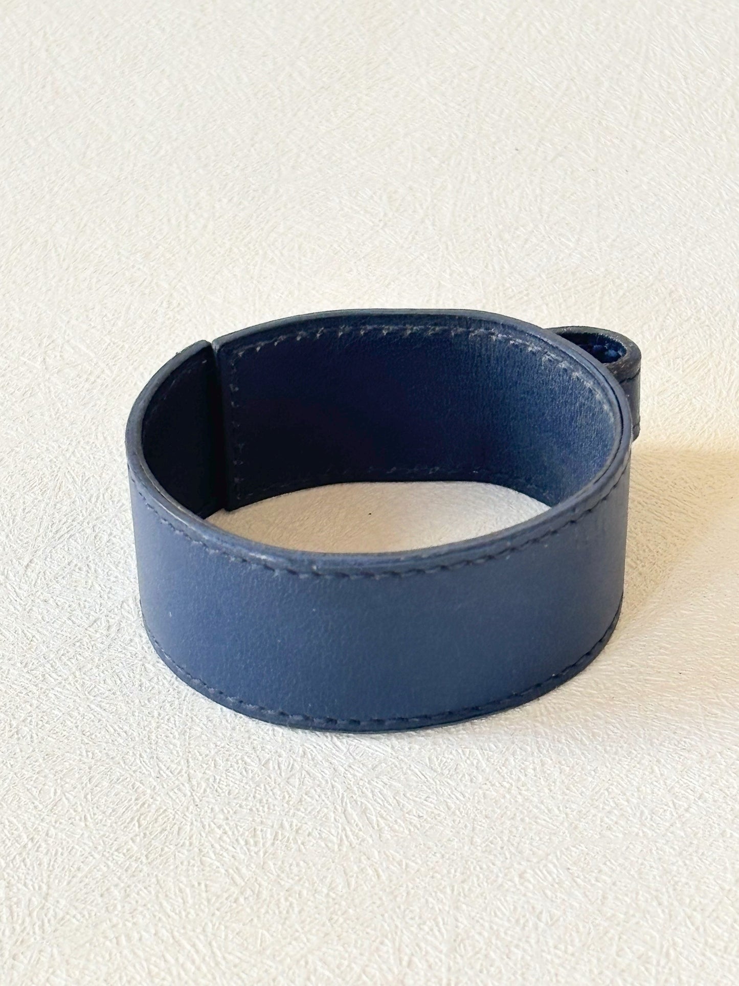 HERMÈS Bracelet Artémis