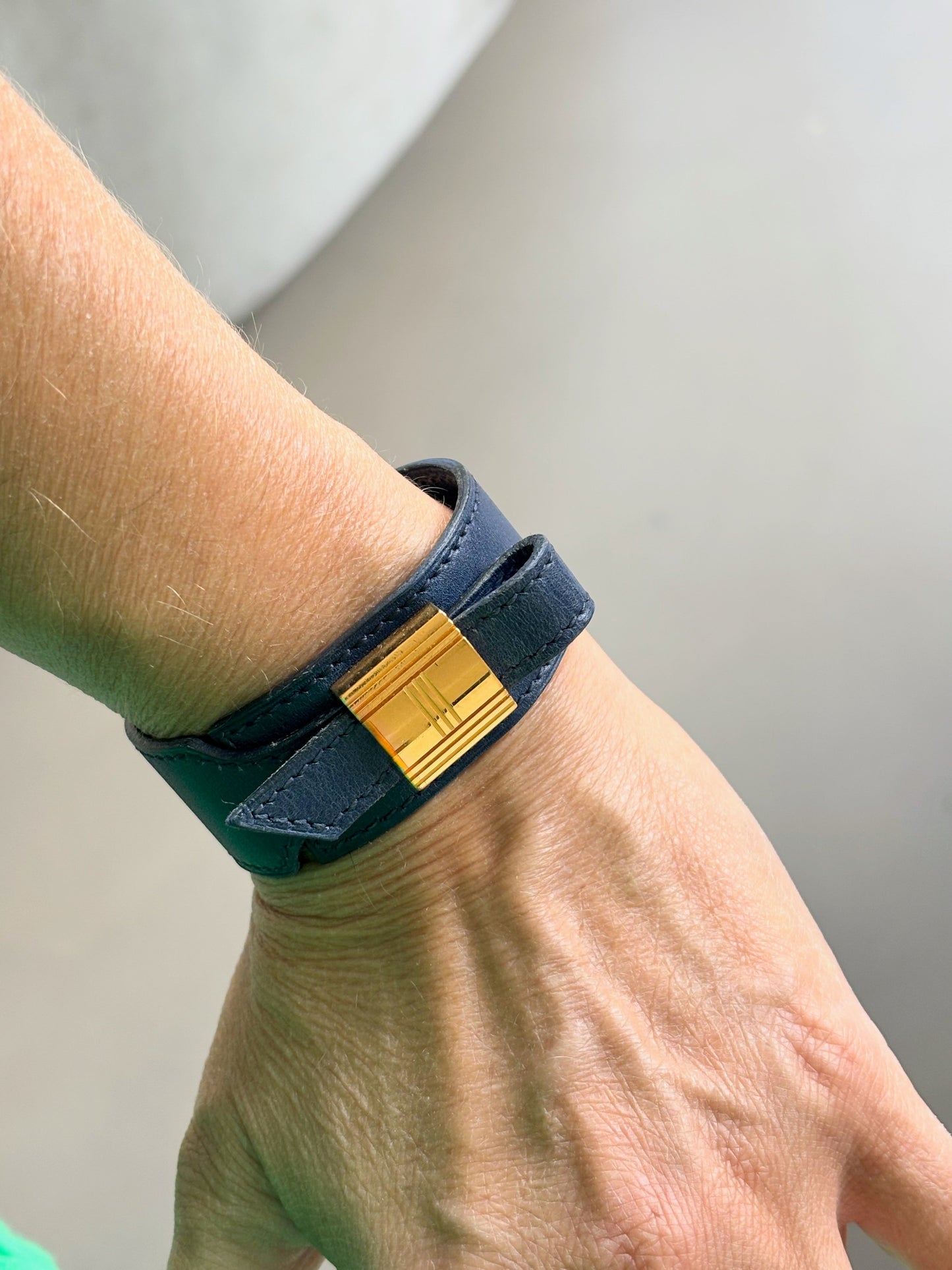 HERMÈS Bracelet Artémis