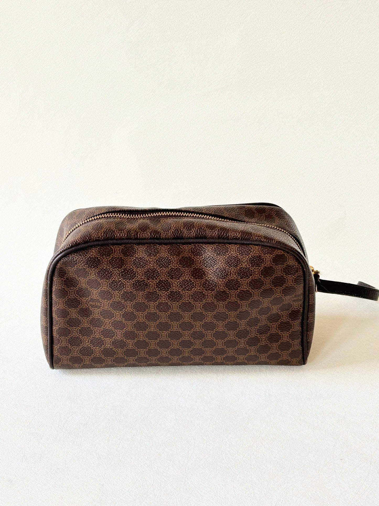 CÉLINE Pochette Triomphe