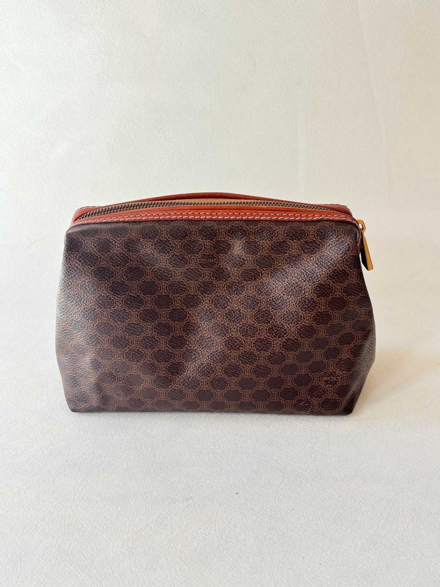 CÉLINE Pochette Triomphe