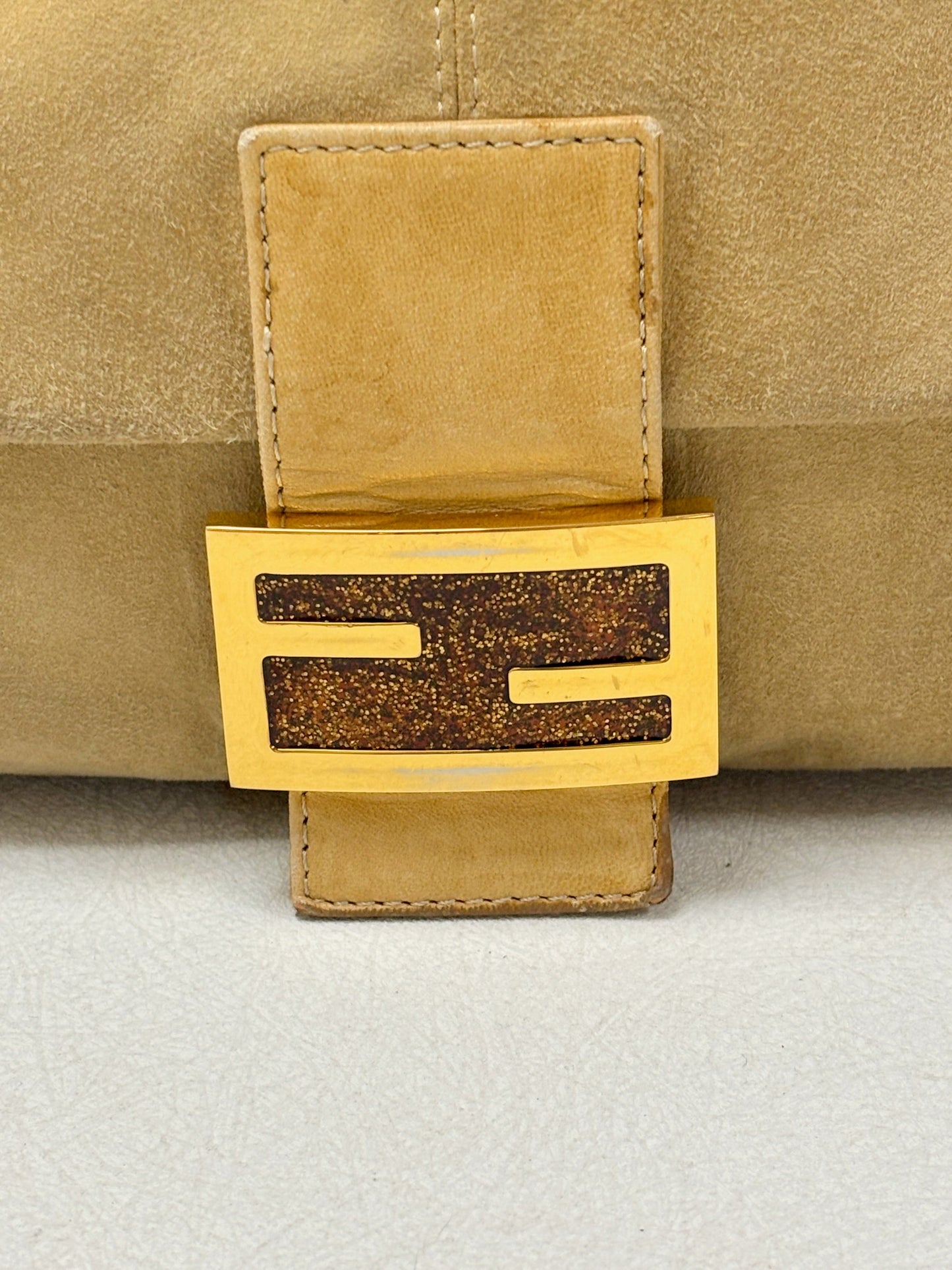 FENDI Sac Mamma Baguette