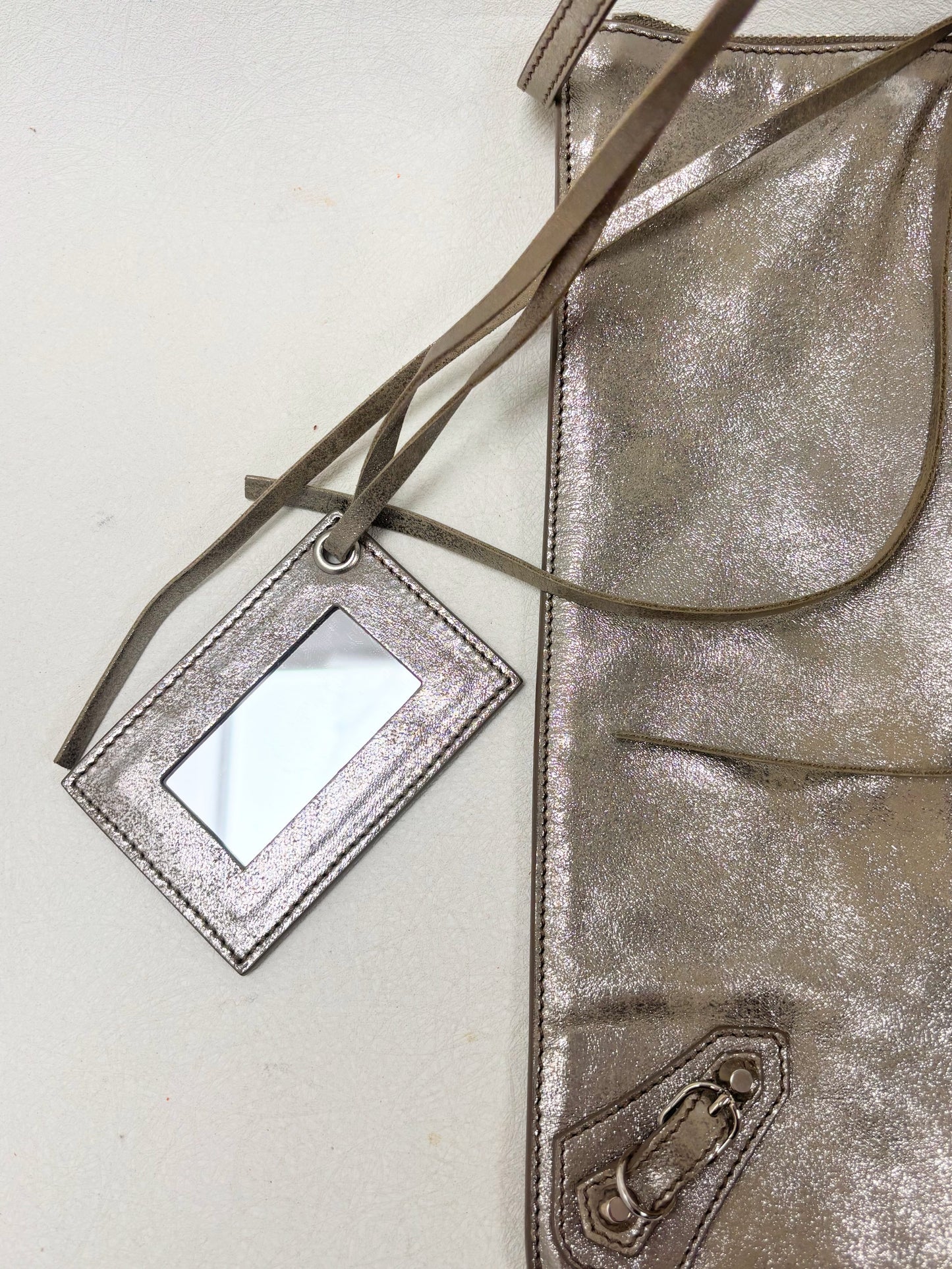 BALENCIAGA Sac Messenger