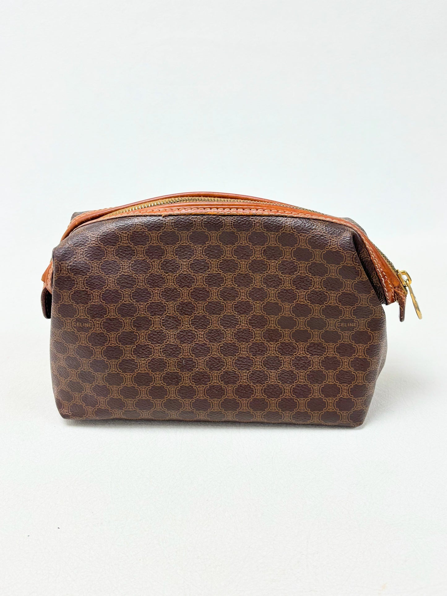 CÉLINE Pochette Triomphe