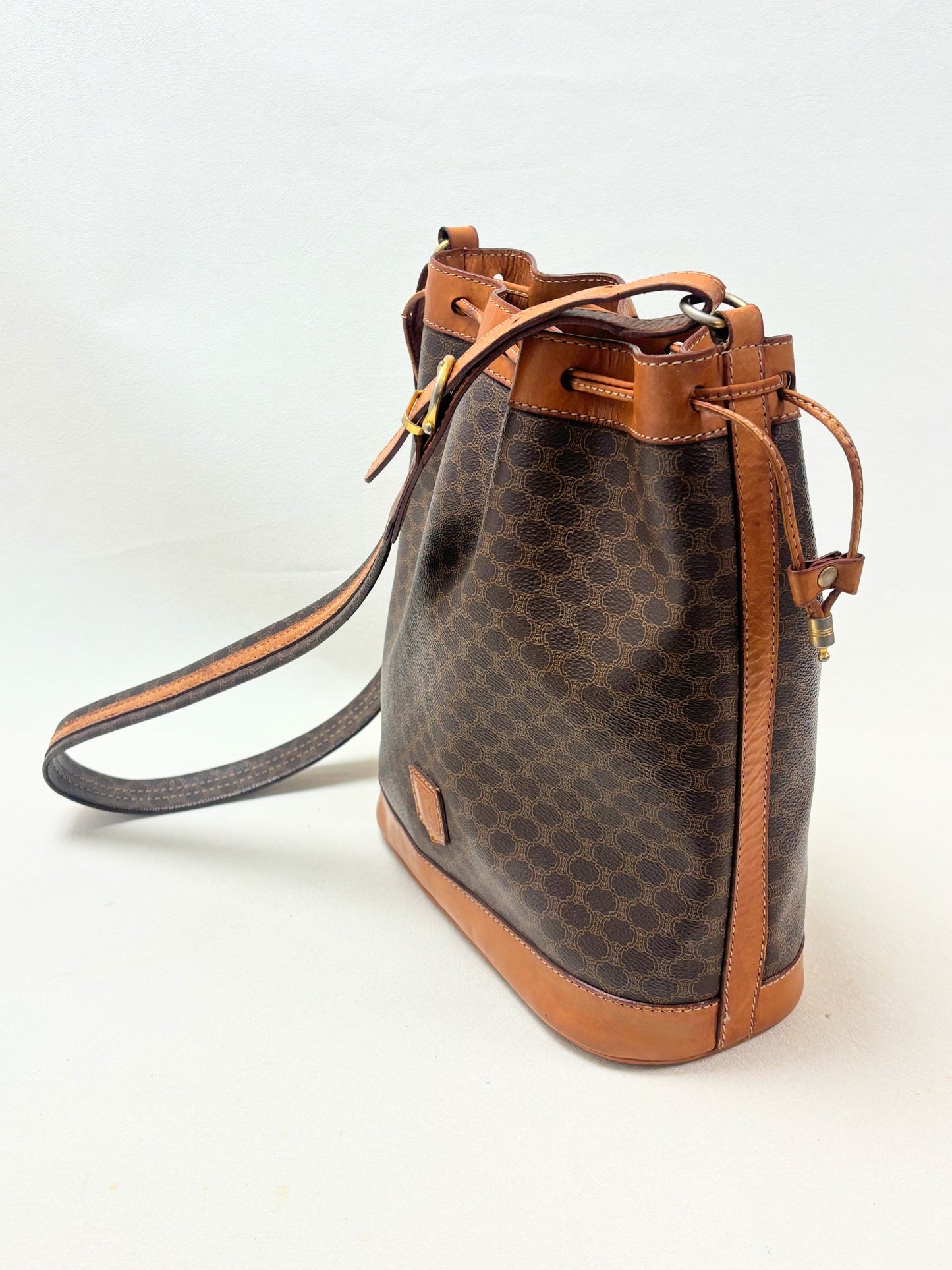 CÉLINE Sac Seau Triomphe