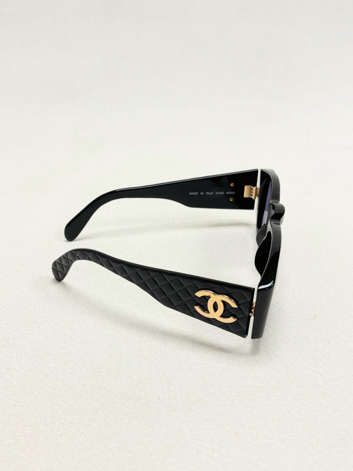 CHANEL Lunettes de soleil