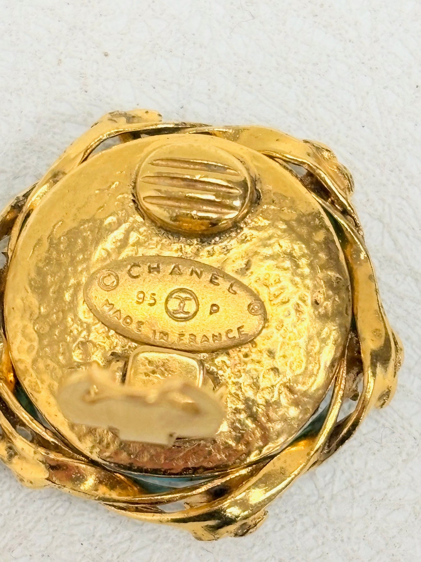 CHANEL Boucles d'oreilles