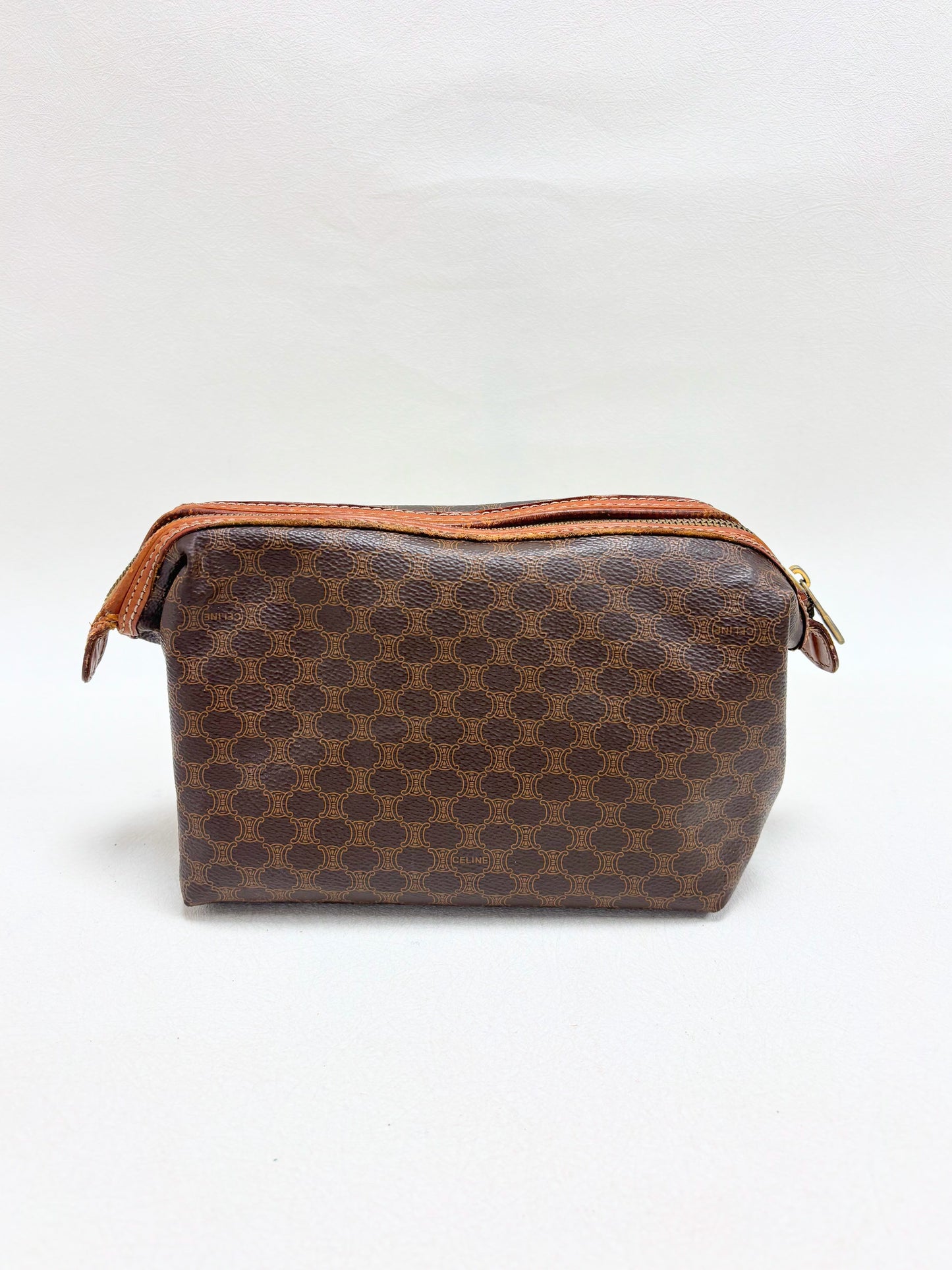 CÉLINE pochette Triomphe