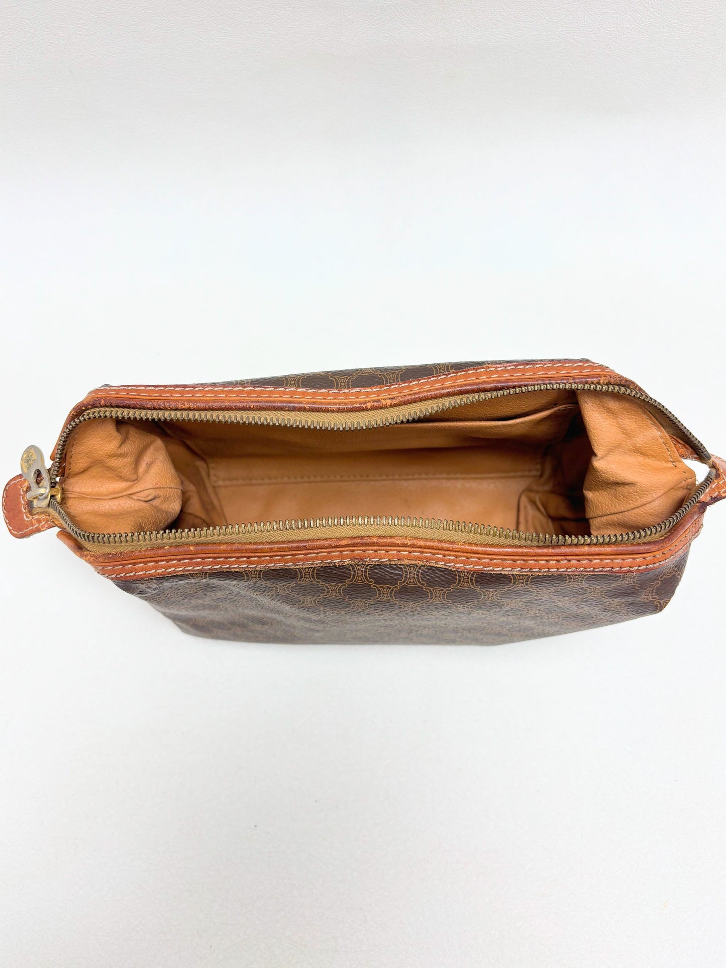 CÉLINE pochette Triomphe